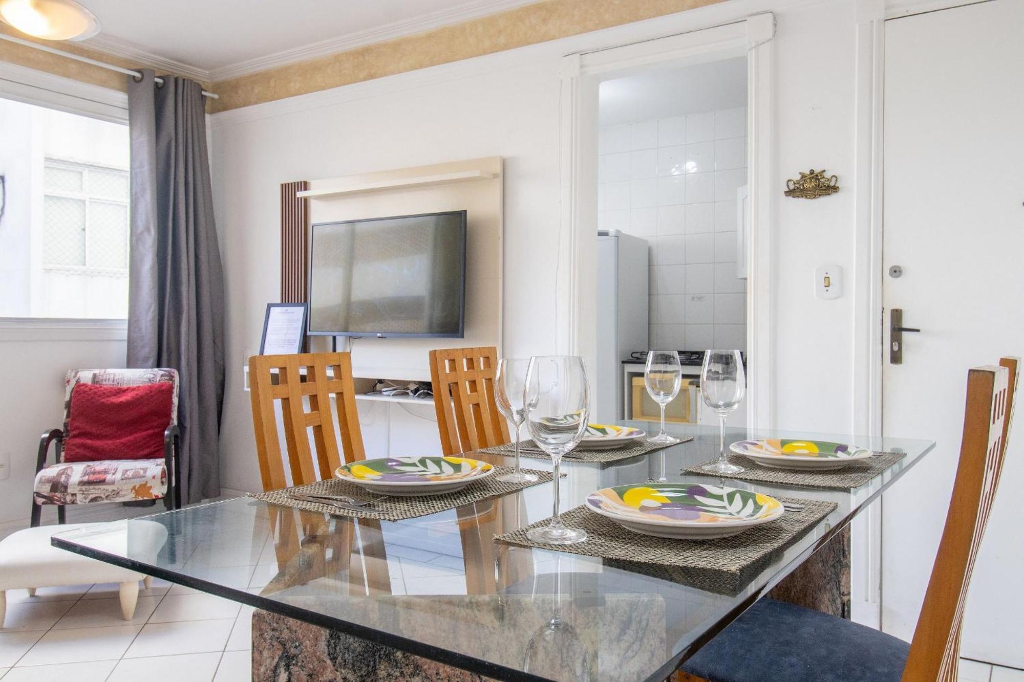 Clr23 -calcadao, 1dorm Climatizado, Wi-fi, Garagem * Balneario Camboriu