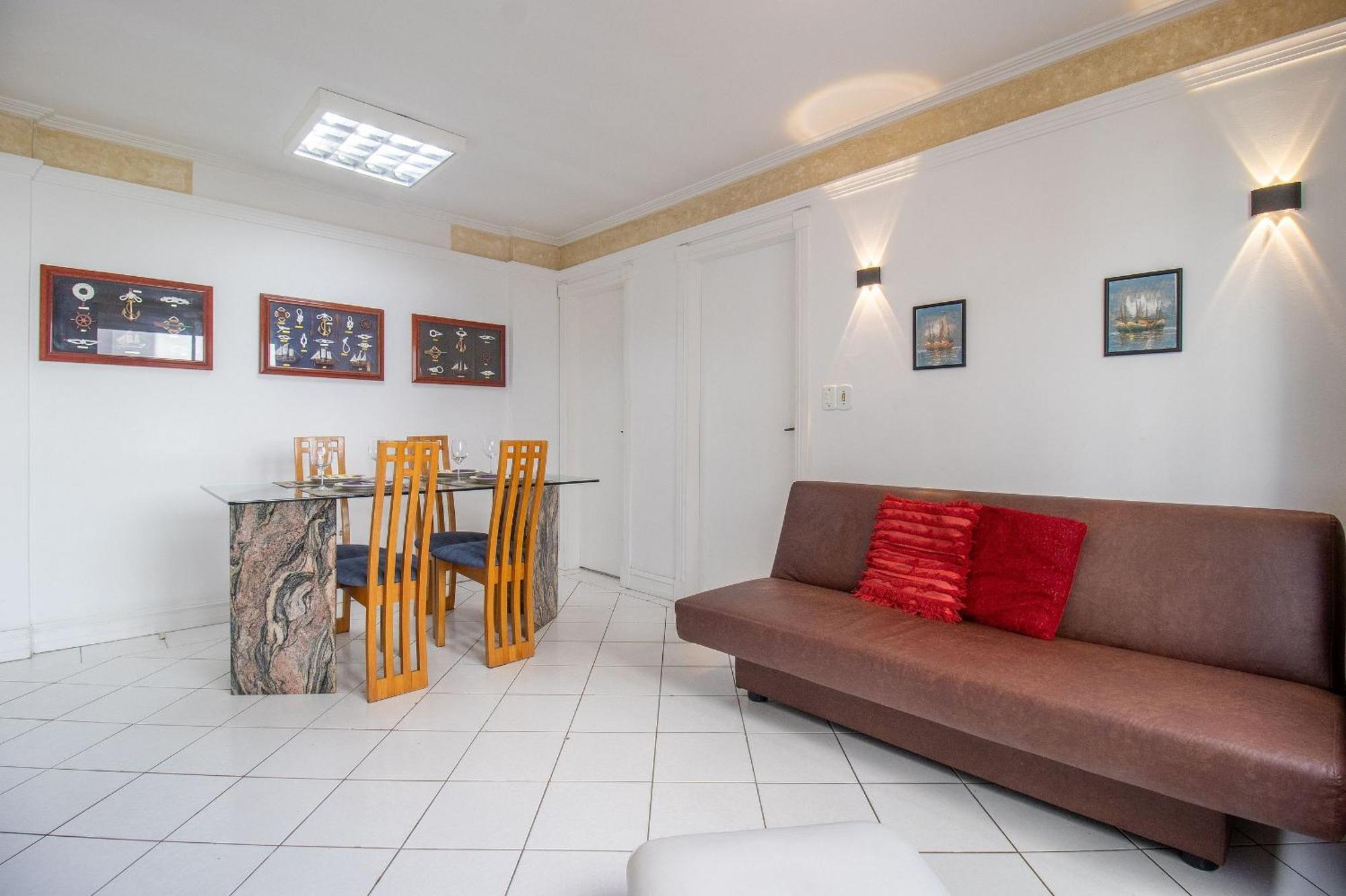 Clr23 -calcadao, 1dorm Climatizado, Wi-fi, Garagem Balneario Camboriu